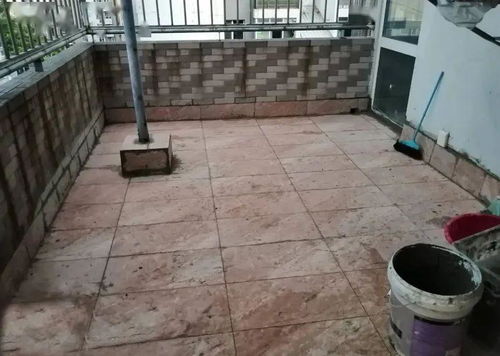 露臺防水新做法 水性瀝青防水涂料復(fù)合自粘卷材施工工藝
